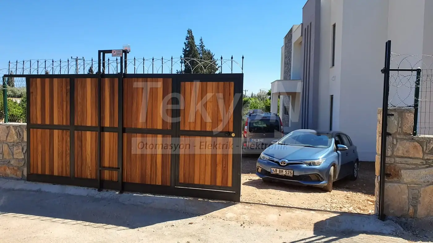 Apartman otopark kapısı