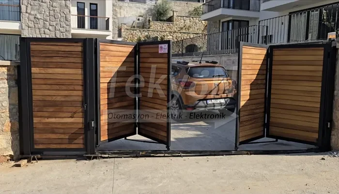 Mafsallı katlanır otomatik bahçe kapısı