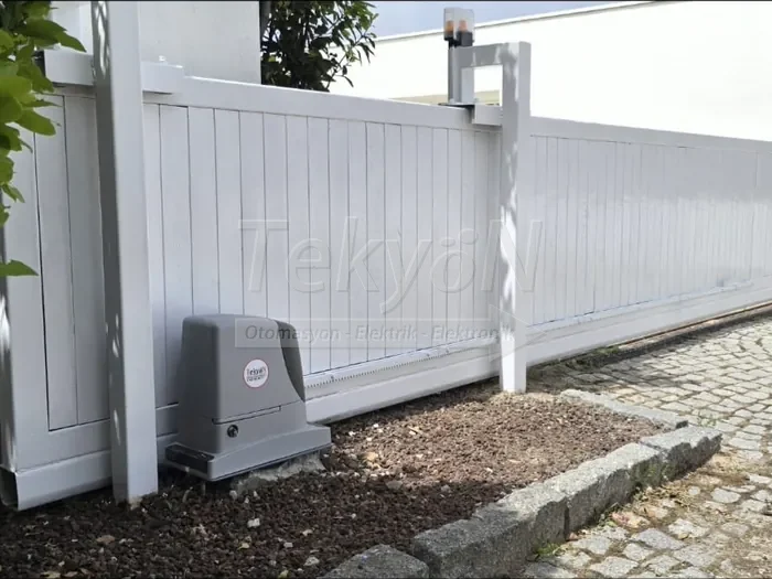 Yalıkavak uçan kapı ve motor uygulaması